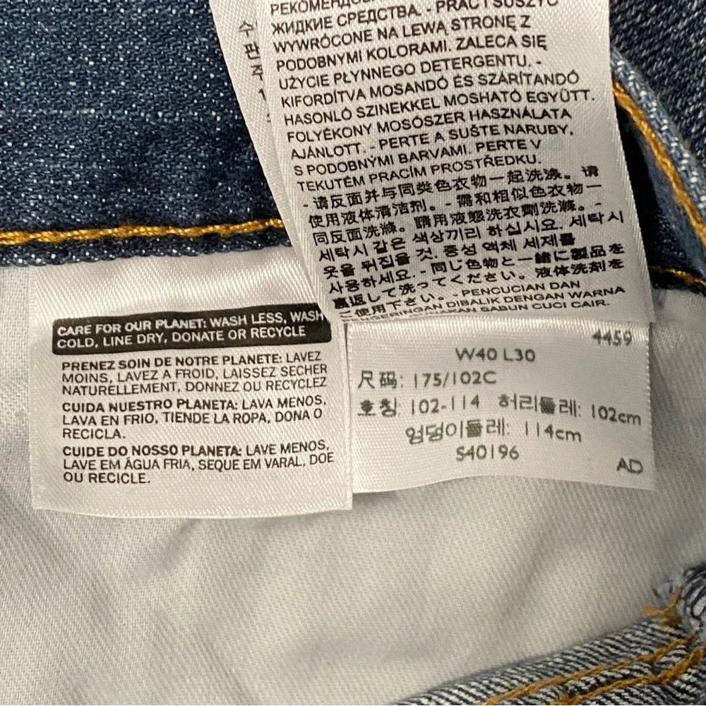 Levi’s Men’s 559 Straight Leg Denim Blue Jeans 40x30 Workwear Rugged Casual
